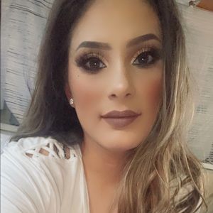 Meet your Posher, Josefina